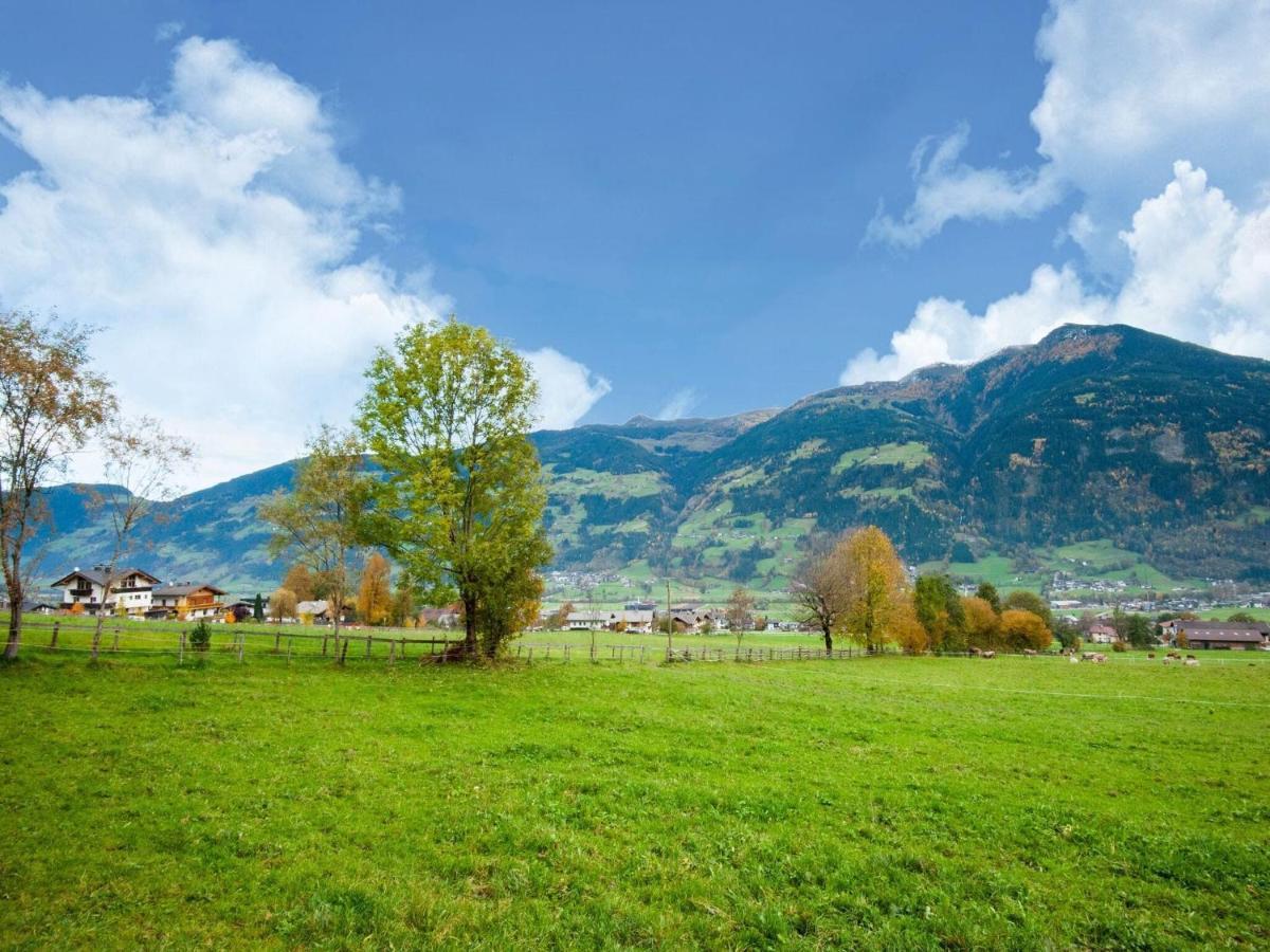 Scenic Apartment In Tirol With Garden Kaltenbach Exterior foto